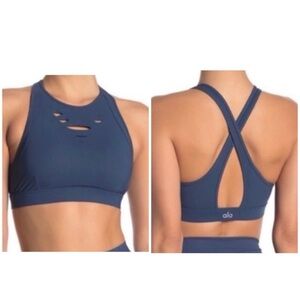 Alo Yoga Ripped Warrior Bra